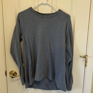 Women’s Athleta long sleeve top